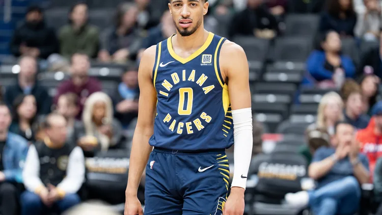 File photo from 2025: Tyrese Haliburton playing for the Indiana Pacers in Washington, before the Achilles injury that cost him the 2025-26 season. It does not show Wednesday's return game in New Orleans. The cropped 16:9 derivative is offered under the same CC BY-SA 4.0 licence as the original.
